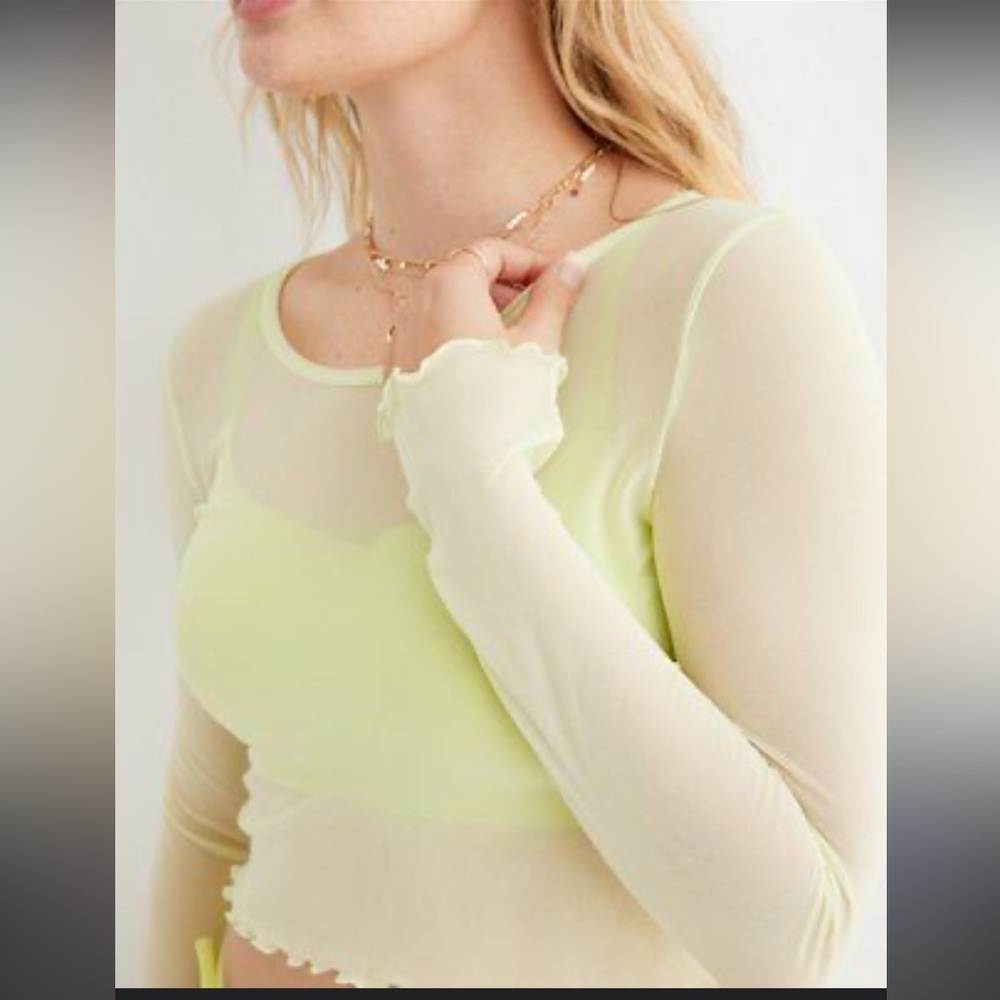 Aerie size medium light yellow crop see-through 100% nylon long sleeve shirt